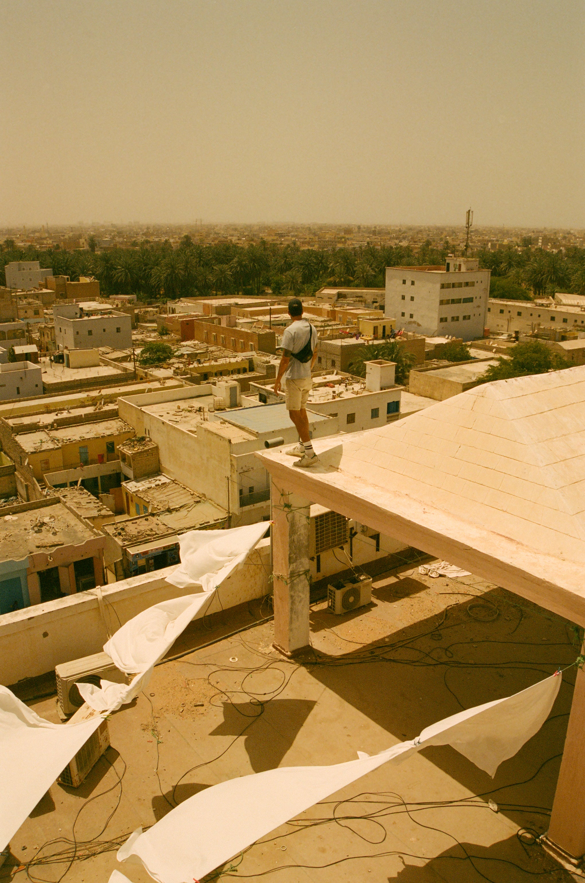 Shipste_r -  En plein cagnard  (Nouakchott, Mauritanie)